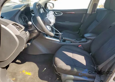 2019 Nissan Sentra S z USA, uszkodzony, nr VIN 3N1AB7AP8KY409460